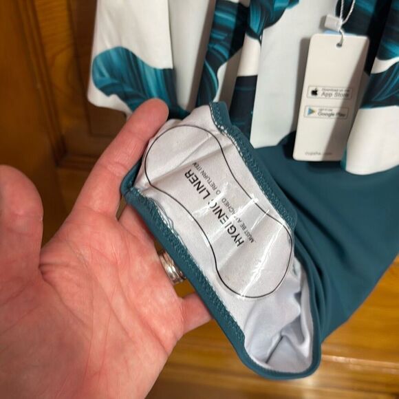 Cupshe Zora Tropical One Piece Teal Swimsuit Women’s 0X - Picture 7 of 10